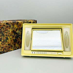 VTG Retro Cosmetic Lighted Flip Mirror Magnified Front Receptacle Travel Case